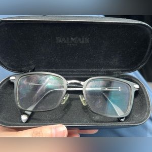 Balmain glasses frame